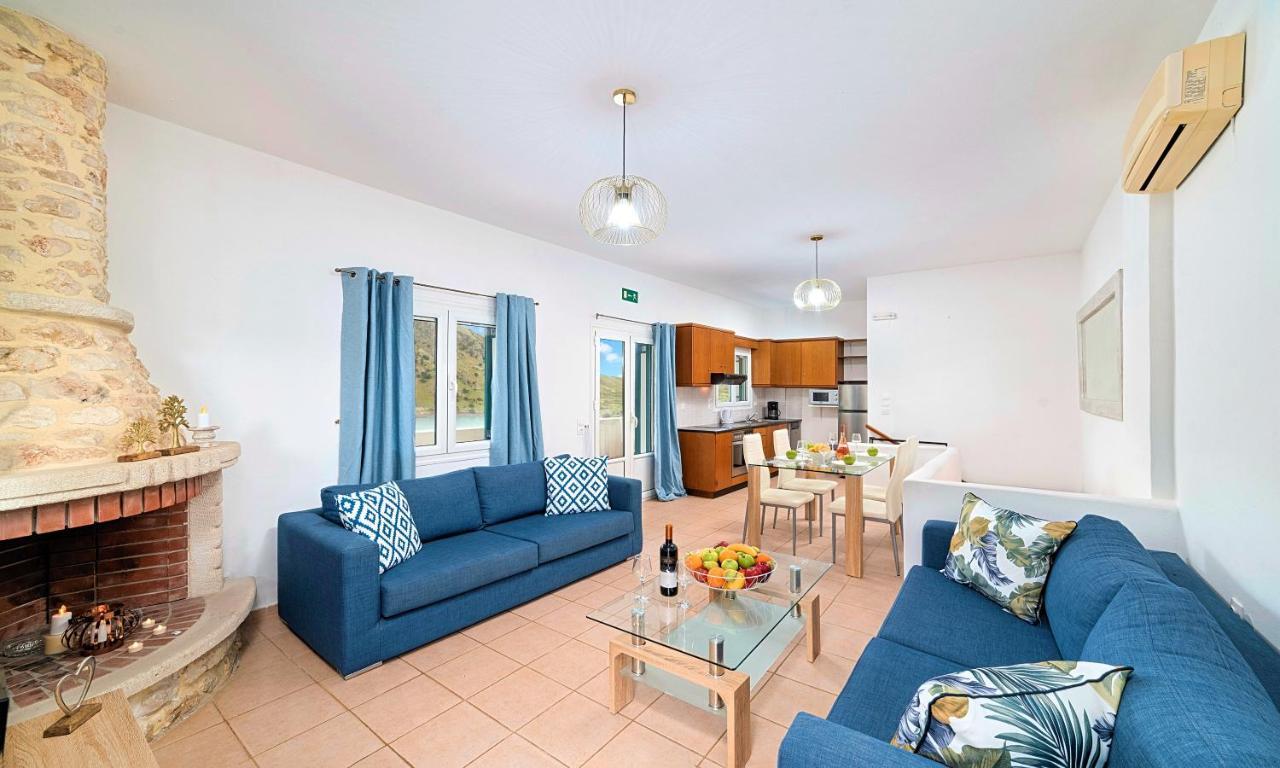 Du Lac Villas Kournás Extérieur photo